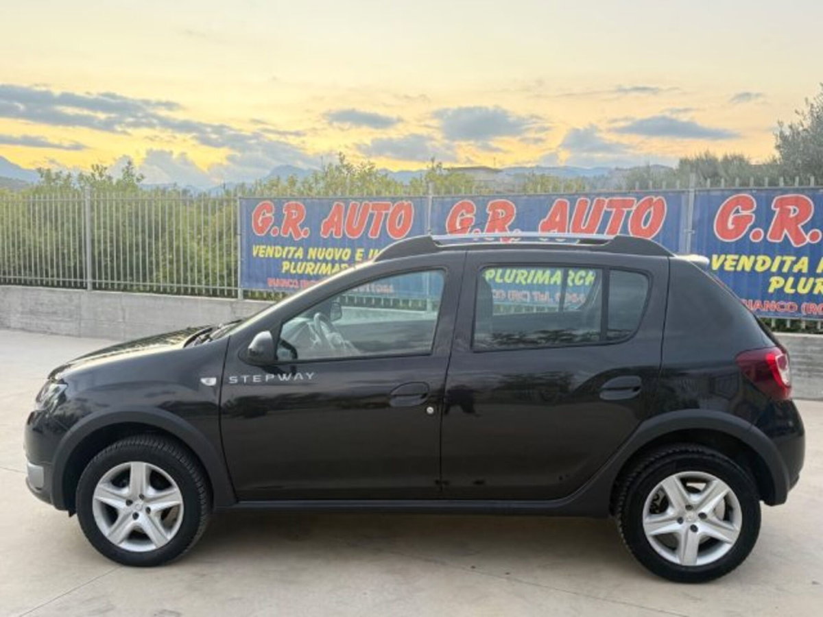 Dacia Sandero Stepway 1.5 dCi 8V 90CV (5)