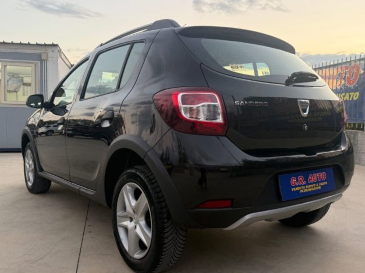 Dacia Sandero Stepway 1.5 dCi 8V 90CV (9)