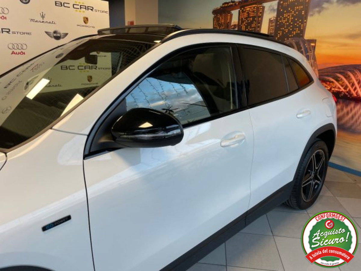 Mercedes-Benz GLA SUV Elettrica 200 AMG Line Premium (18)