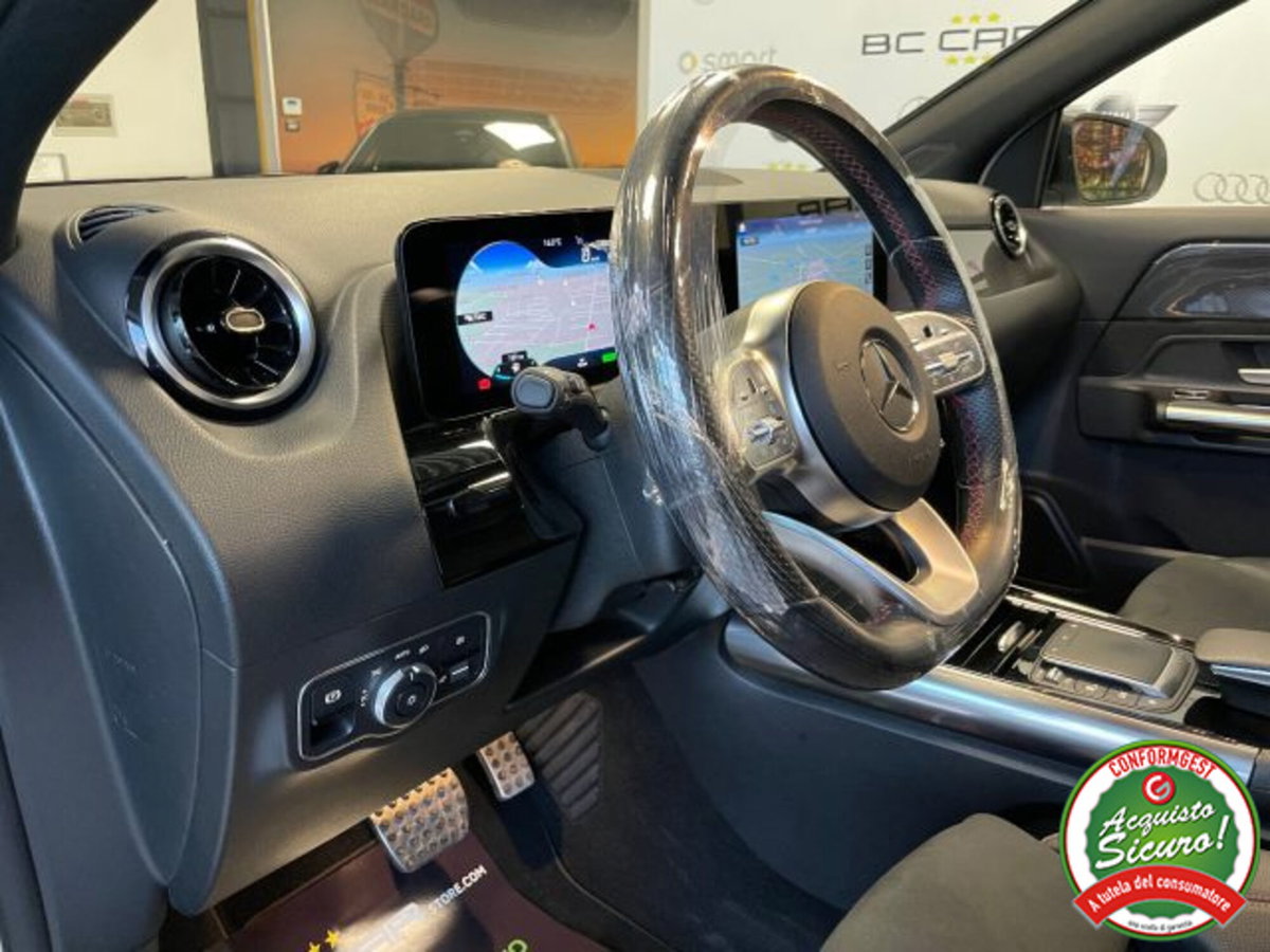 Mercedes-Benz GLA SUV Elettrica 200 AMG Line Premium (9)