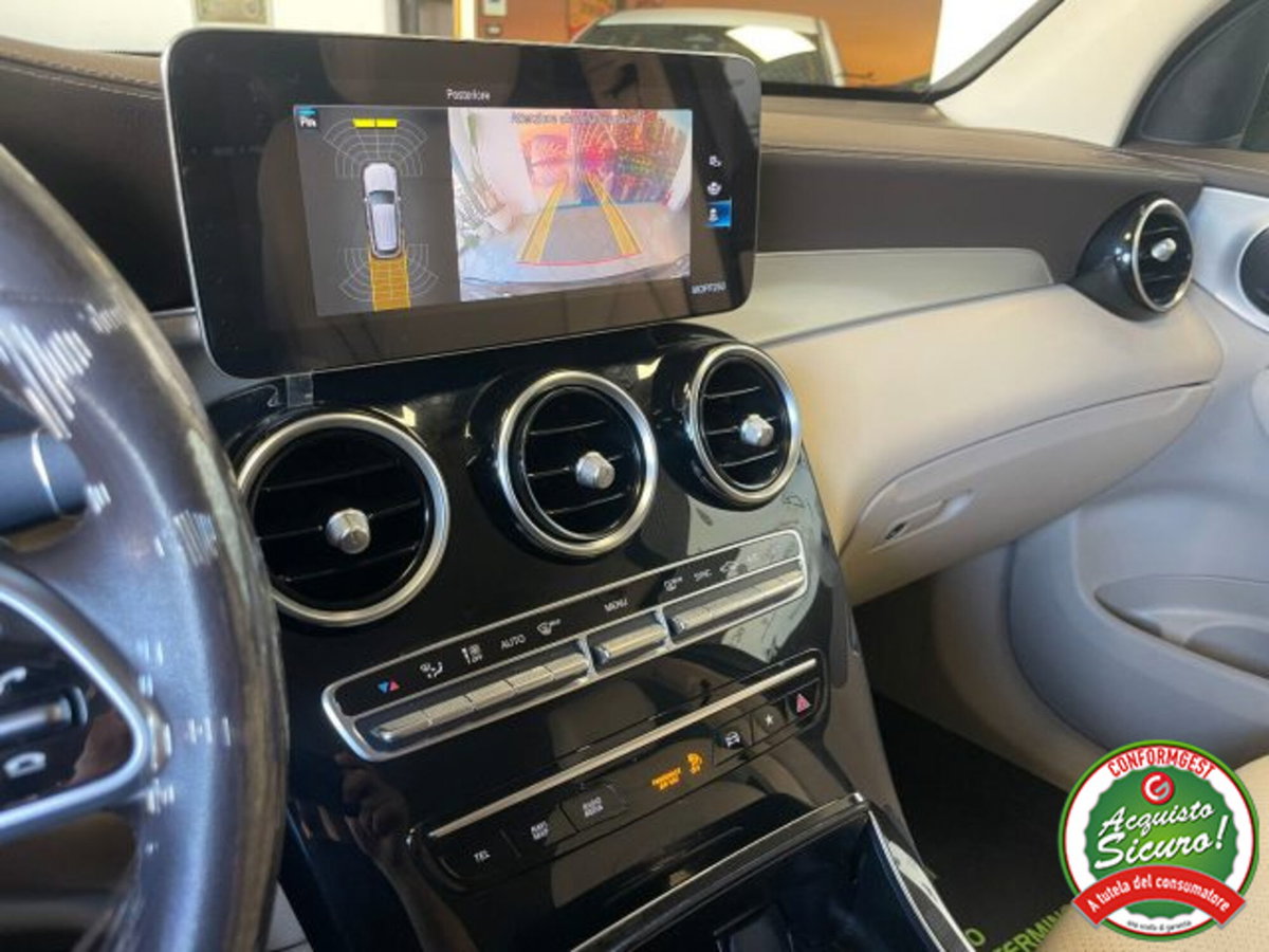 Mercedes-Benz GLC SUV 300 d 4Matic Premium (16)