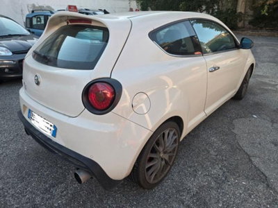 Alfa Romeo MiTo 1.4 T 120 CV Distinctive (2)