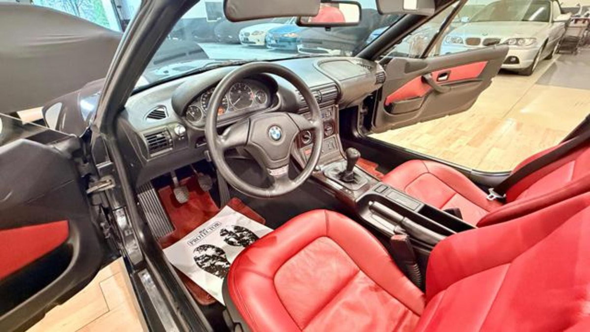 BMW Z3 Cabrio 2.8 24V cat Roadster (10)