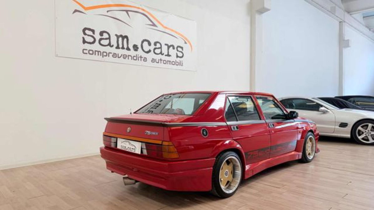 Alfa Romeo 75 1.8i turbo America (5)