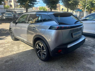 Peugeot 2008 BlueHDi 130 S&S EAT8 Allure Pack (5)