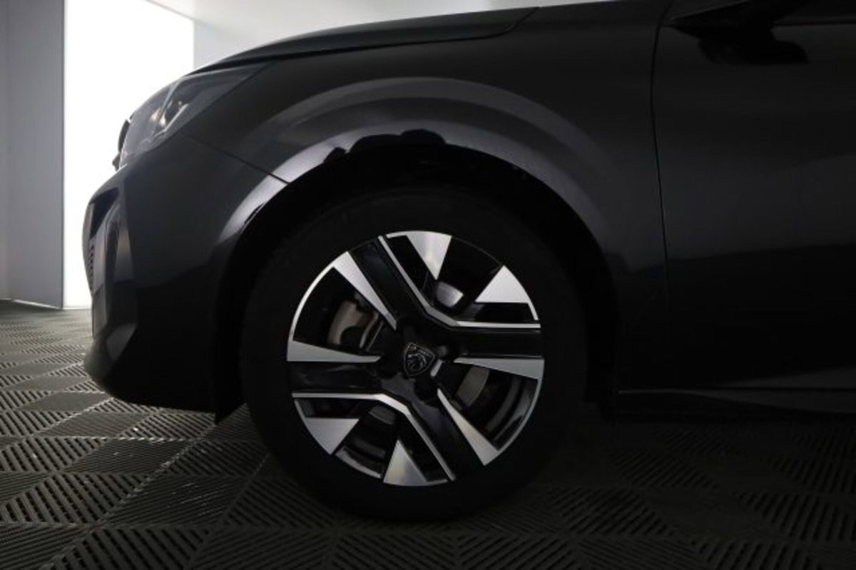 Peugeot 208 PureTech 100 Stop&Start 5 porte Allure (8)