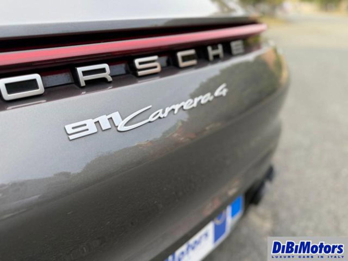 Porsche 911 Coupé Coupe 3.0 Carrera 4 auto (12)