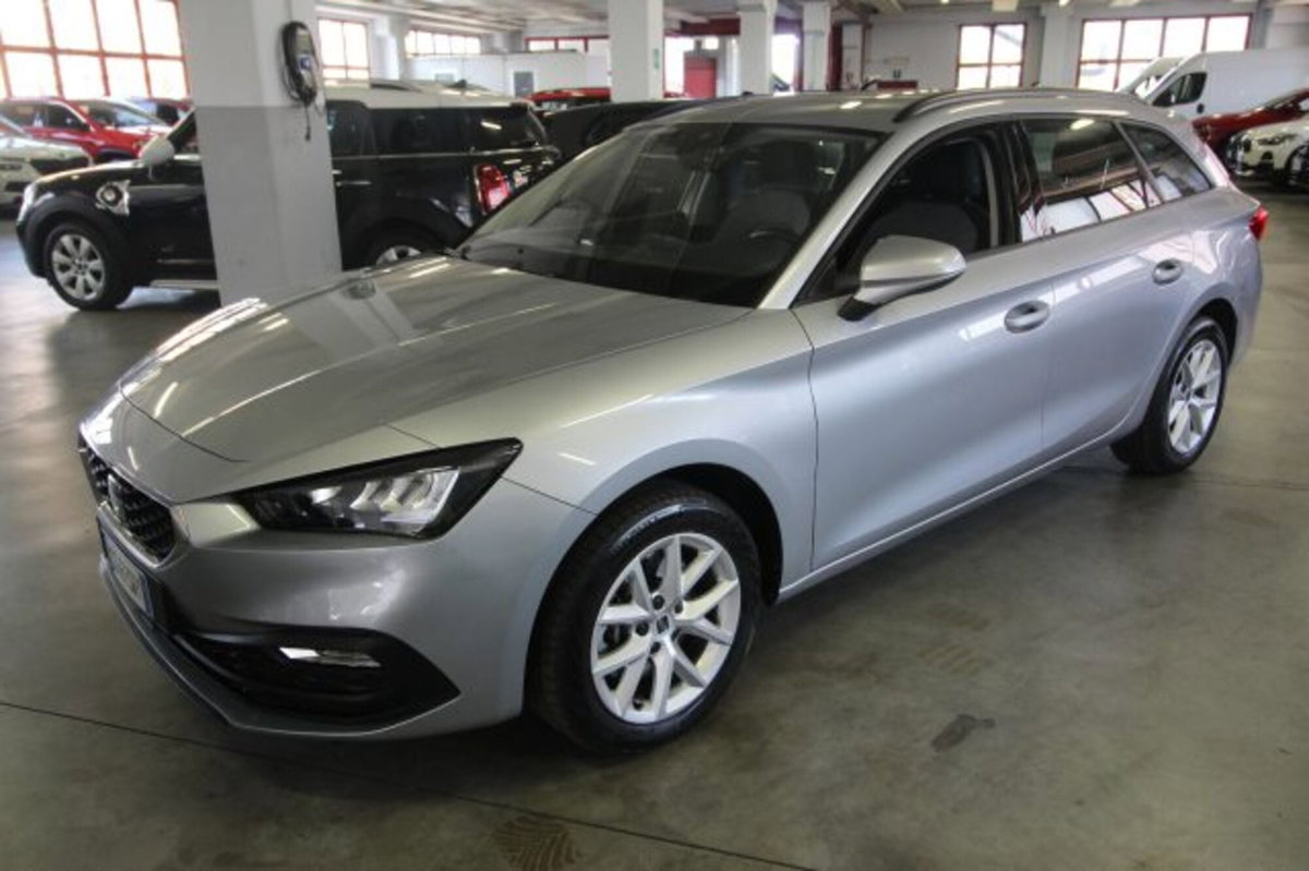 SEAT Leon 2.0 tdi Style 150cv dsg (2)