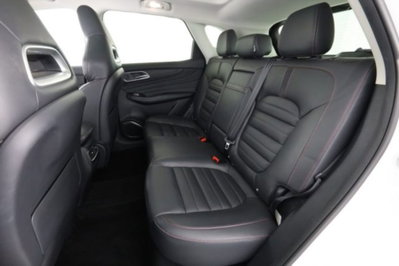 Mg EHS Plug-in Hybrid Exclusive (3)