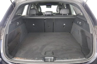 Mercedes-Benz GLC 300 4Matic Mild Hybrid AMG Premium (6)