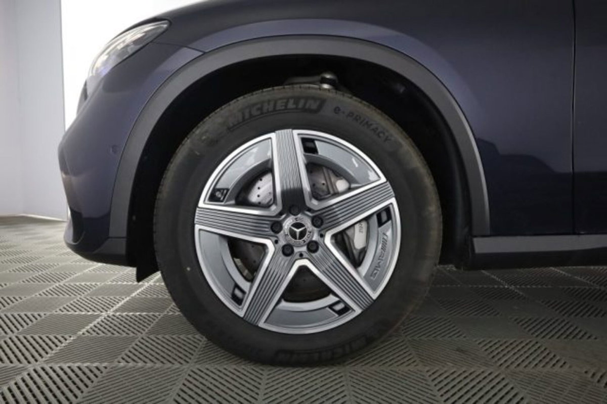 Mercedes-Benz GLC 300 4Matic Mild Hybrid AMG Premium (8)