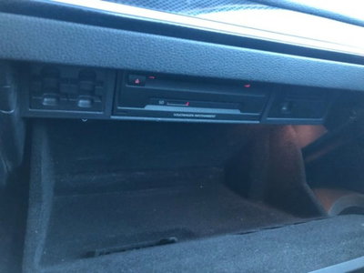 Volkswagen Golf 1.6 TDI 5p. Highline BlueMotion Technology (18)