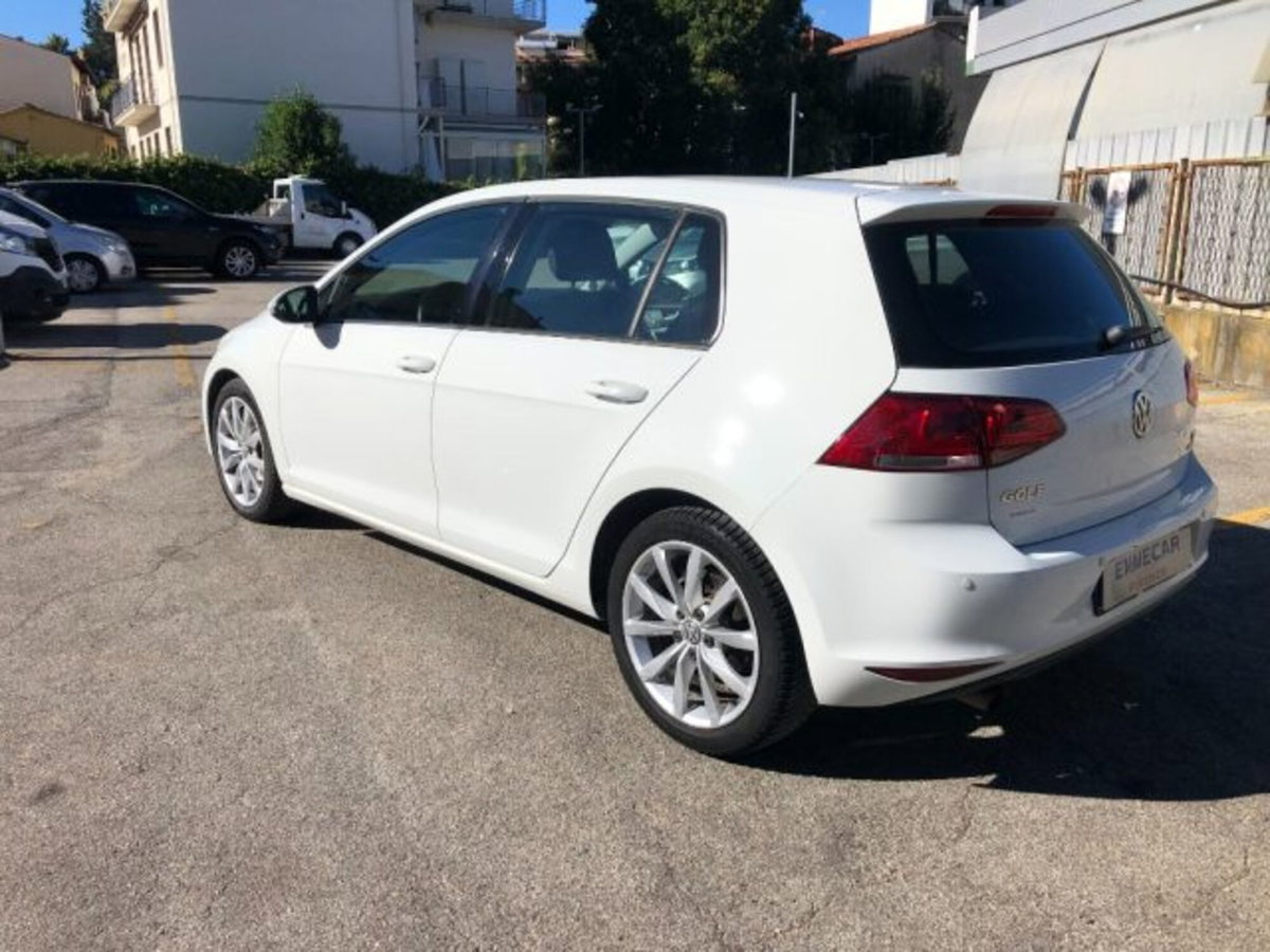 Volkswagen Golf 1.6 TDI 5p. Highline BlueMotion Technology (4)