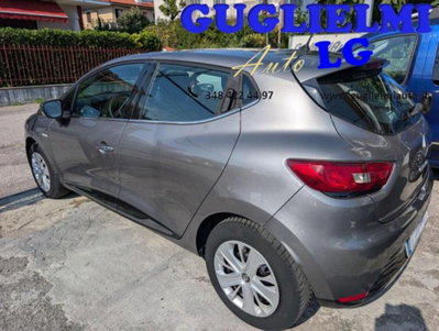 Renault Clio 1.2 75CV GPL 5 porte Costume National (5)