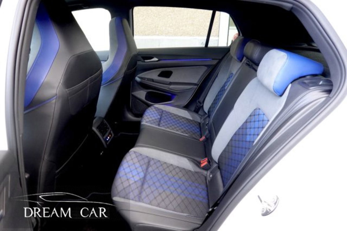 Volkswagen Golf 2.0 TSI R DSG 4Motion (11)