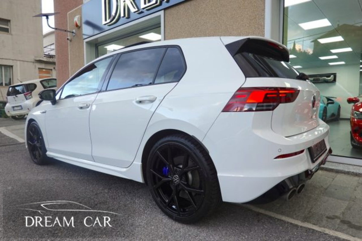 Volkswagen Golf 2.0 TSI R DSG 4Motion (3)