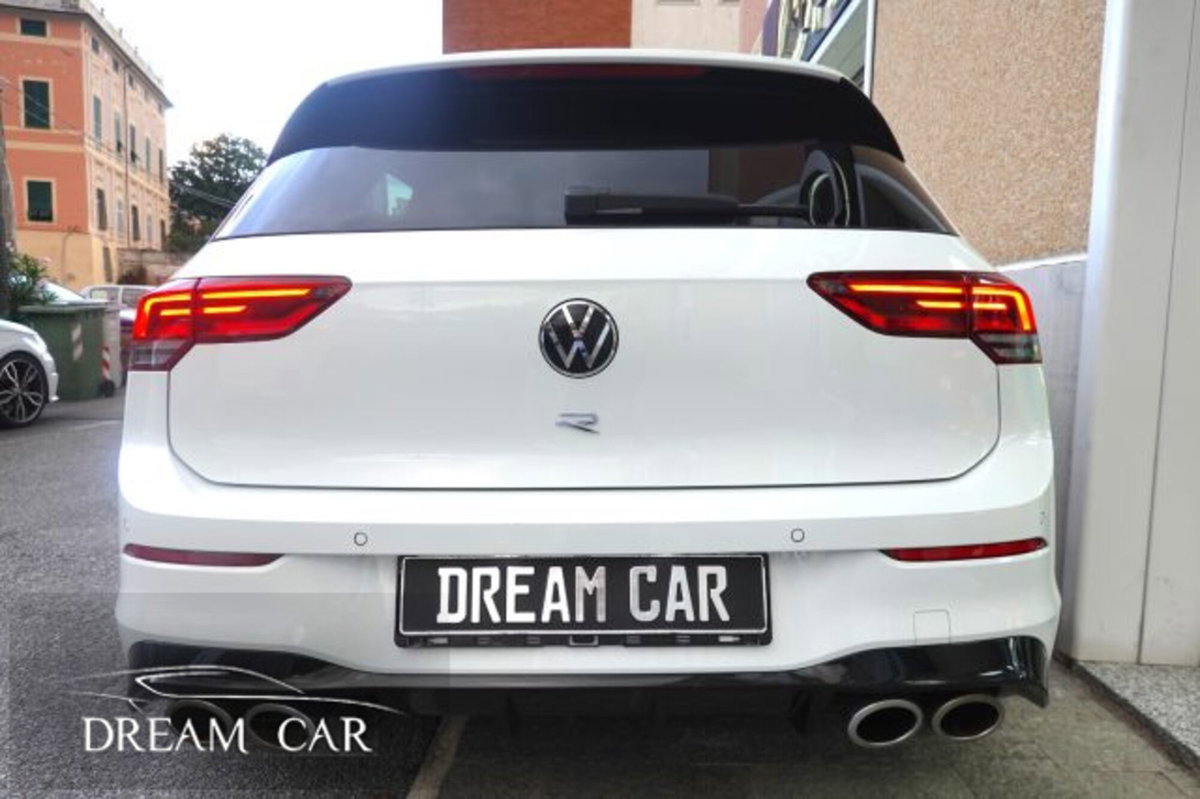 Volkswagen Golf 2.0 TSI R DSG 4Motion (4)