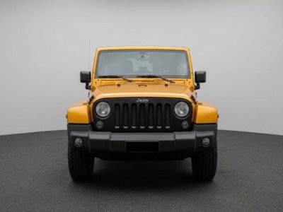 Jeep Wrangler 2.8 CRD DPF Sahara Auto (2)