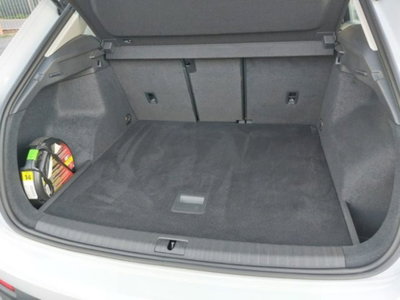 Audi Q3 35 TDI quattro S tronic Business (8)