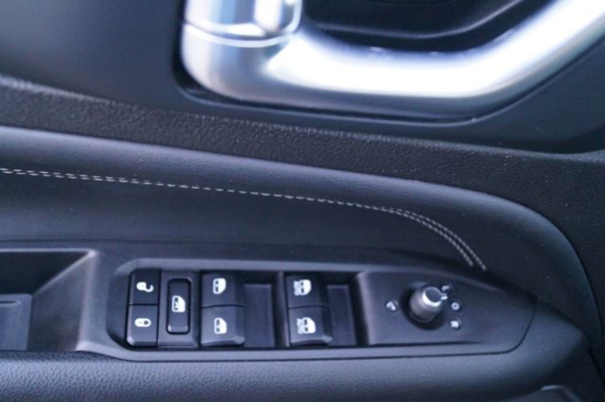 Jeep Compass 1.3 T4 190CV PHEV AT6 4xe Limited (8)
