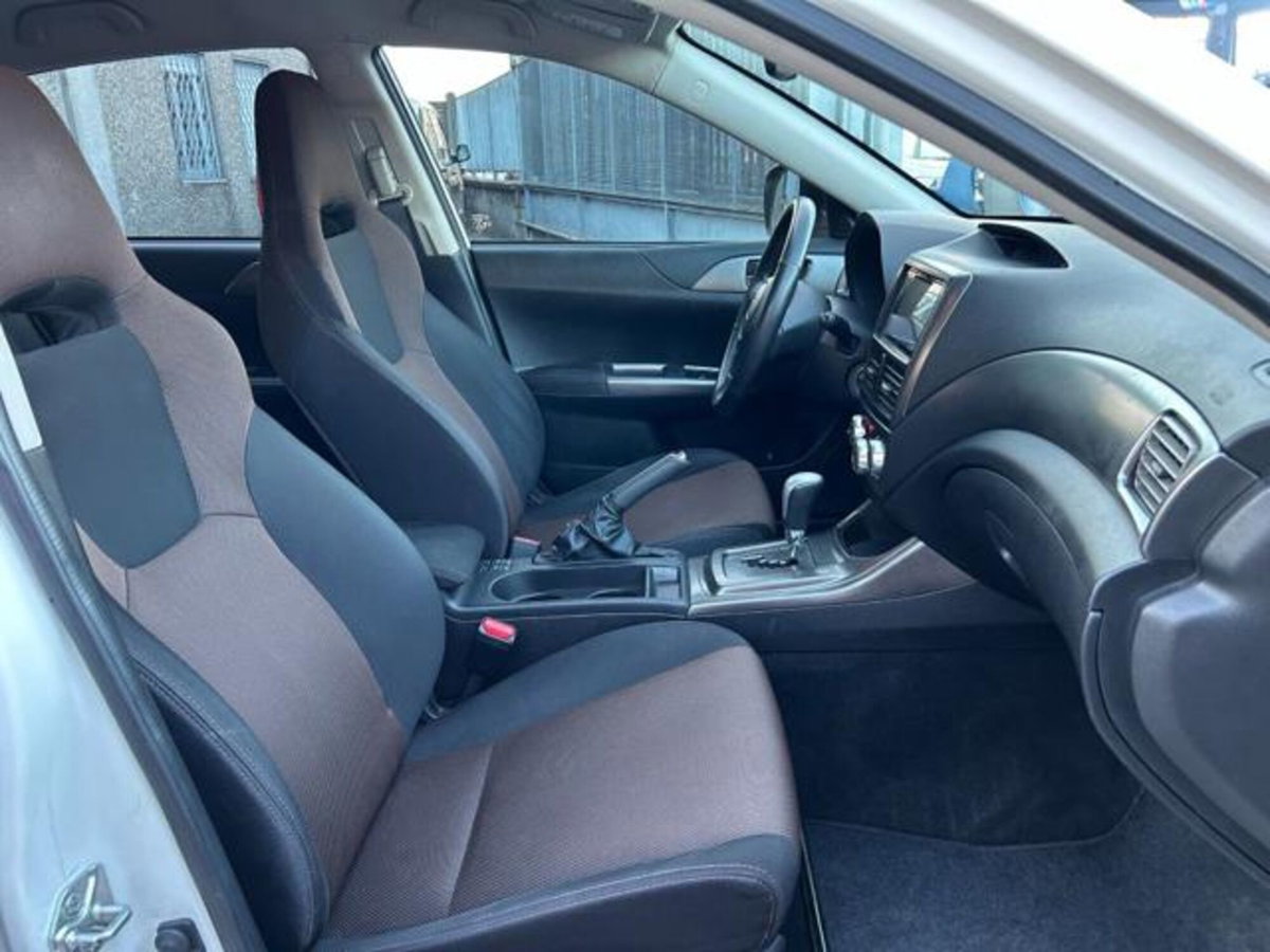 Subaru Impreza XV 2.0R Trend (10)