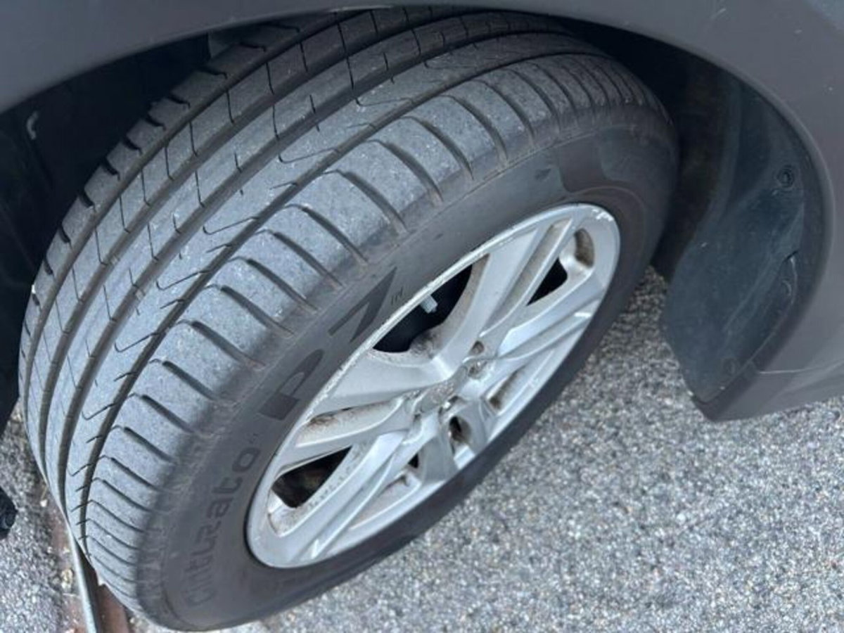 Subaru Impreza XV 2.0R Trend (14)