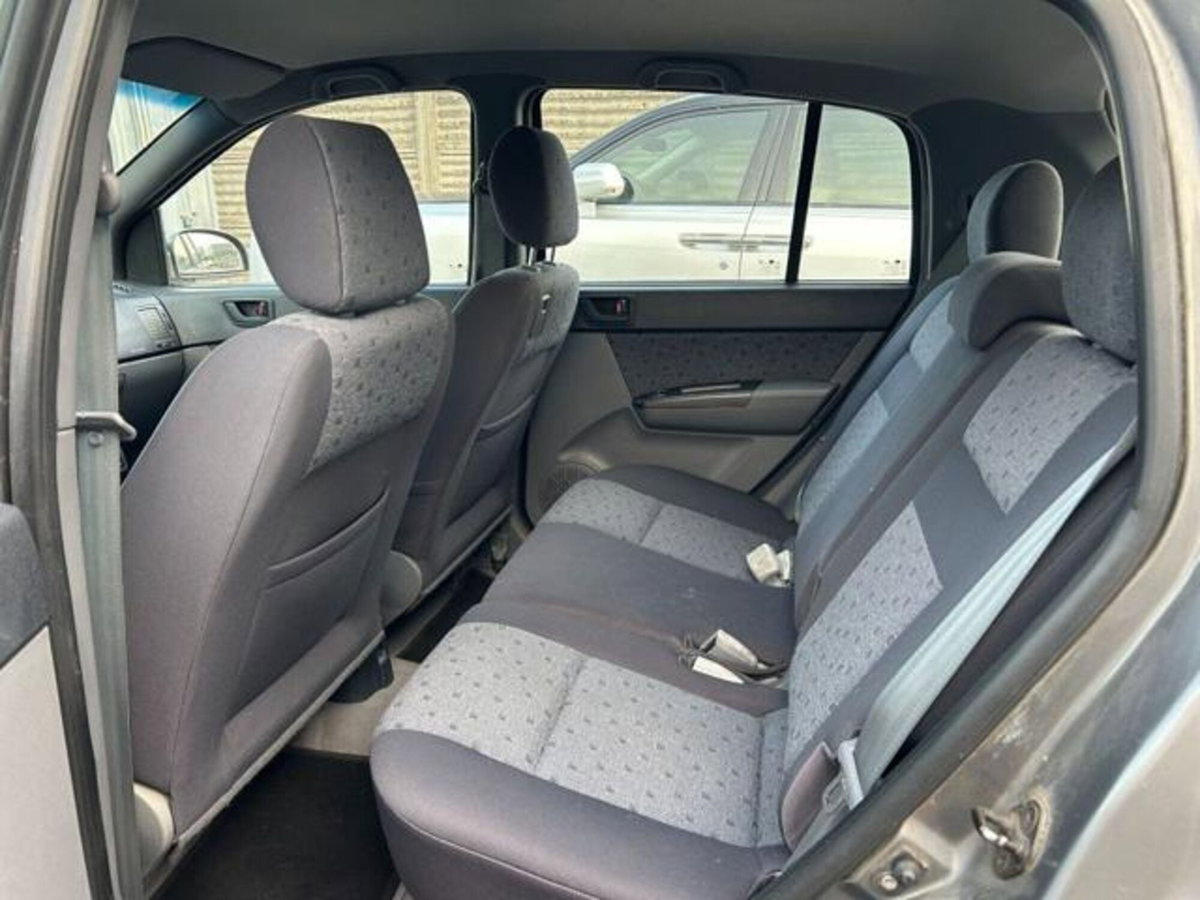 Hyundai Getz 12V 5p. GLS Plus (6)