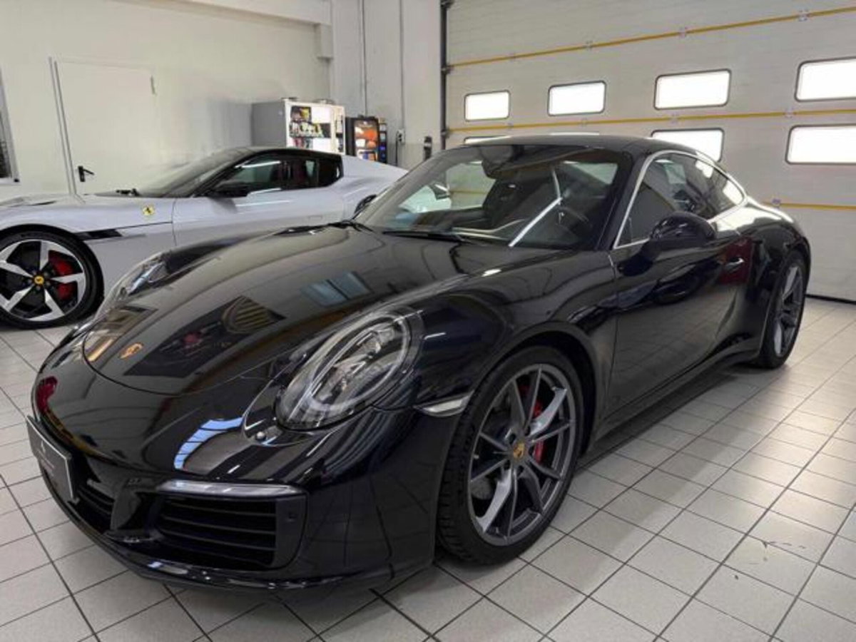 Porsche 911 Coupé 3.0 Carrera 4S