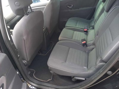 Renault Scenic E-Tech Electric 1.5 dCi 110CV Live (11)