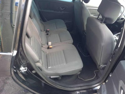 Renault Scenic E-Tech Electric 1.5 dCi 110CV Live (13)