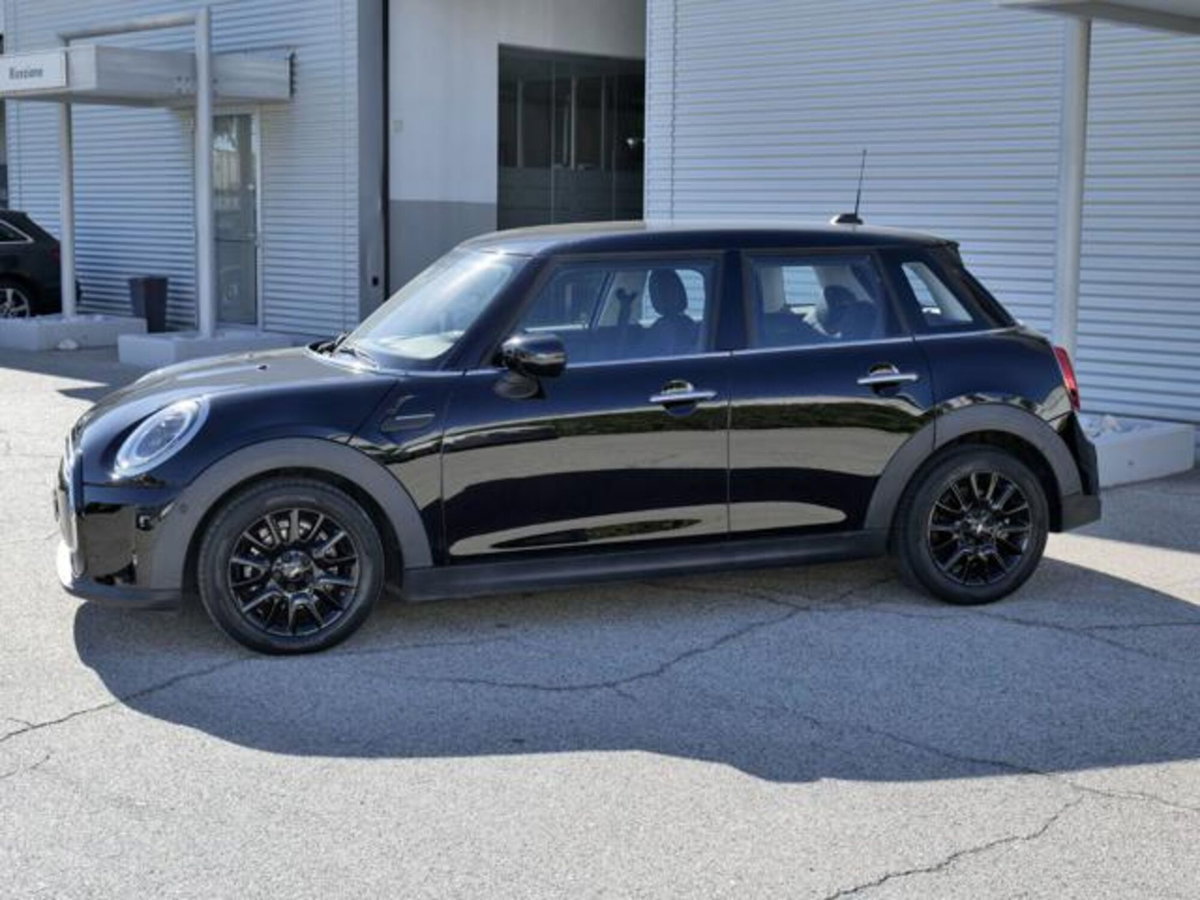 MINI Mini 1.5 One 75 CV Classic 5 porte (2)