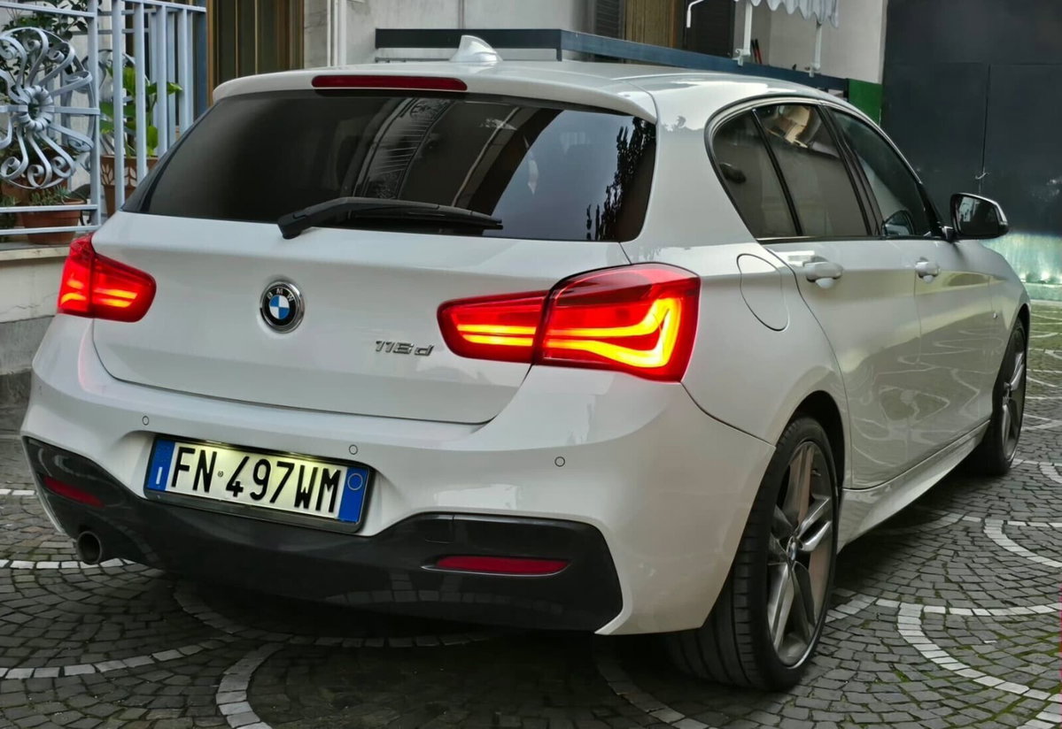 BMW Serie 1 116d 2.0 116CV cat 5 porte Attiva DPF (16)