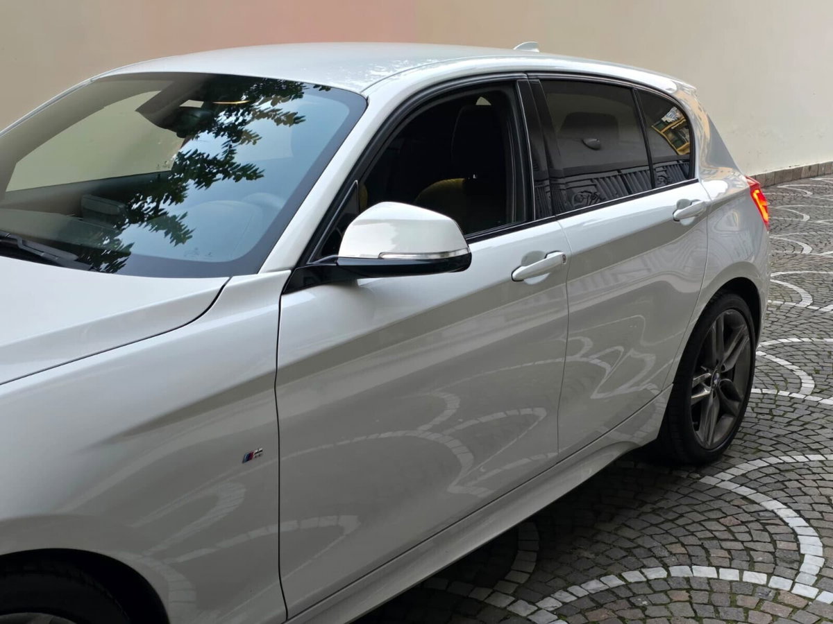 BMW Serie 1 116d 2.0 116CV cat 5 porte Attiva DPF (9)