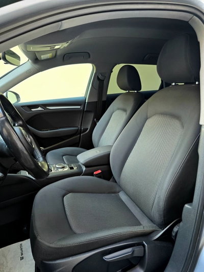 Audi A3 1.6 TDI 116 CV Sport (15)