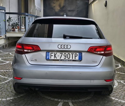 Audi A3 1.6 TDI 116 CV Sport (6)