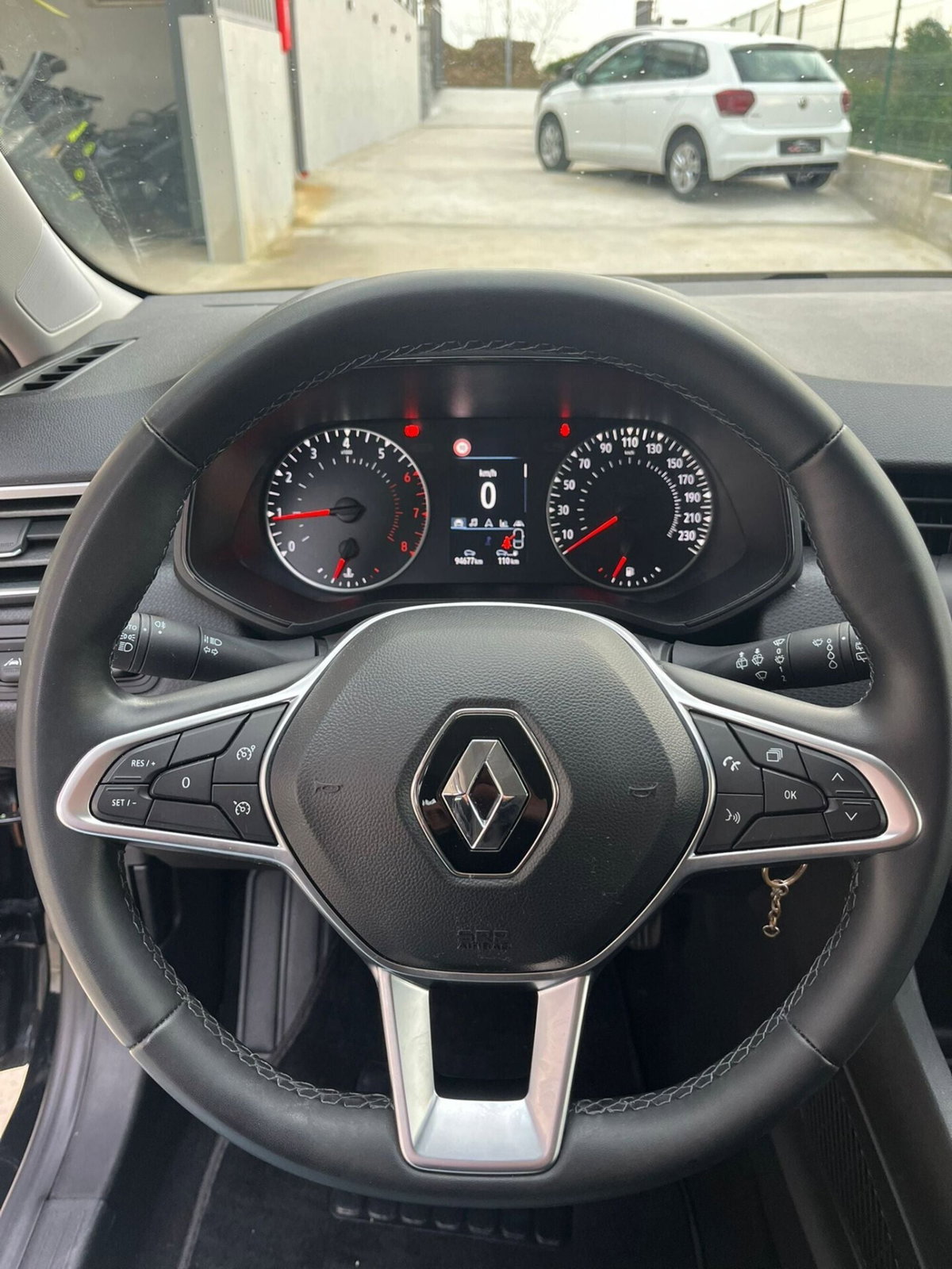 Renault Clio TCe 90 CV 5 porte Business (9)