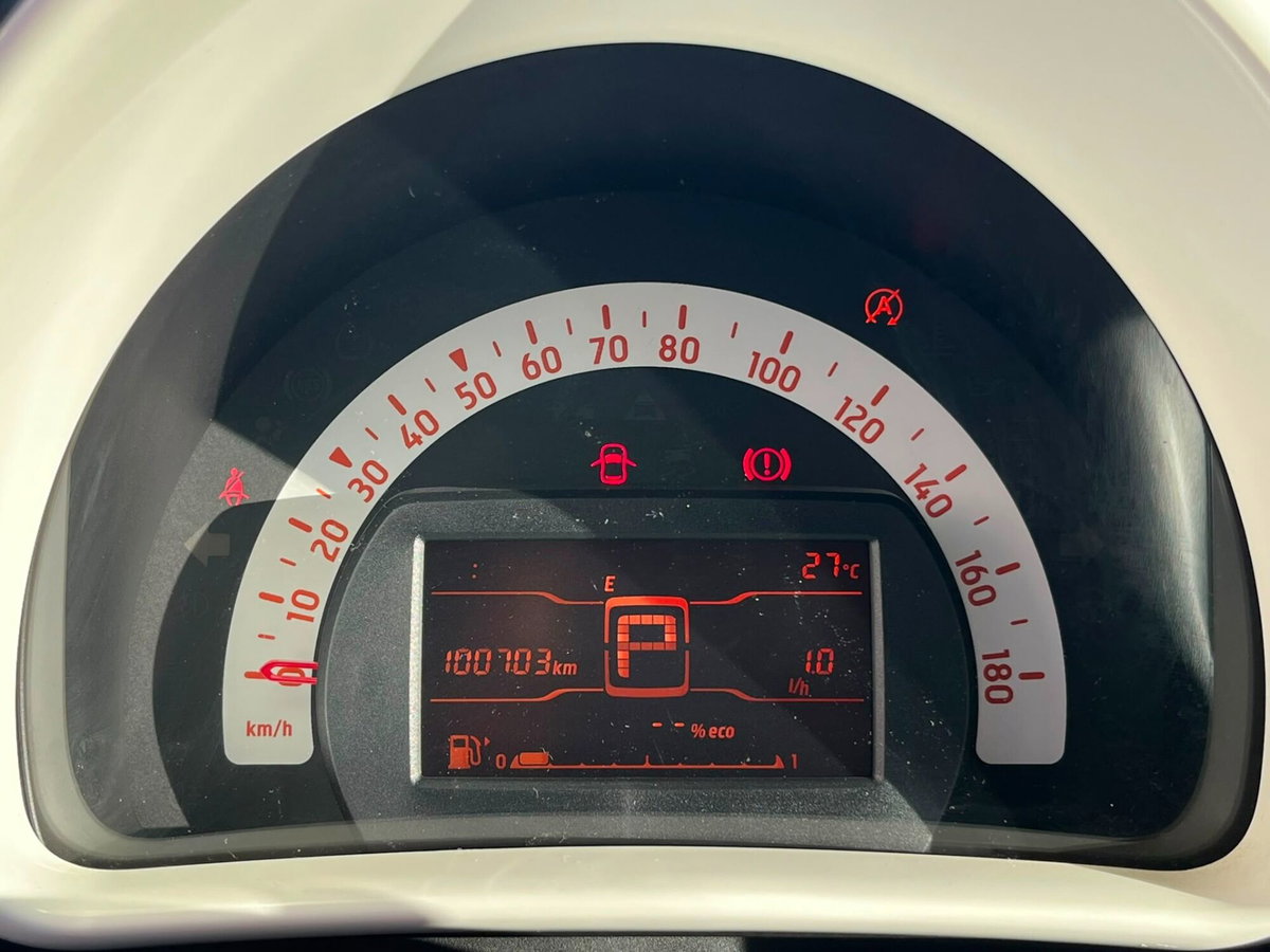 smart Fortwo 70 1.0 twinamic Youngster (11)