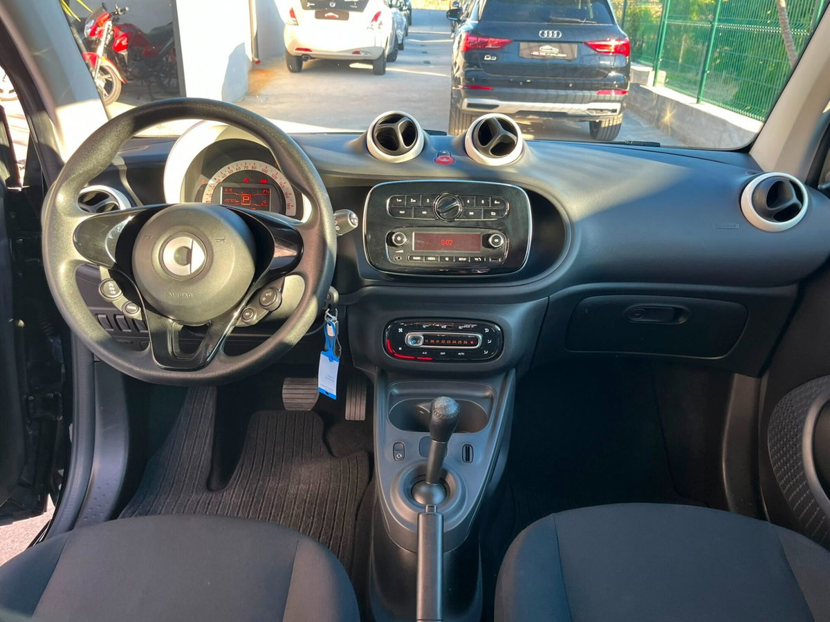 smart Fortwo 70 1.0 twinamic Youngster (17)