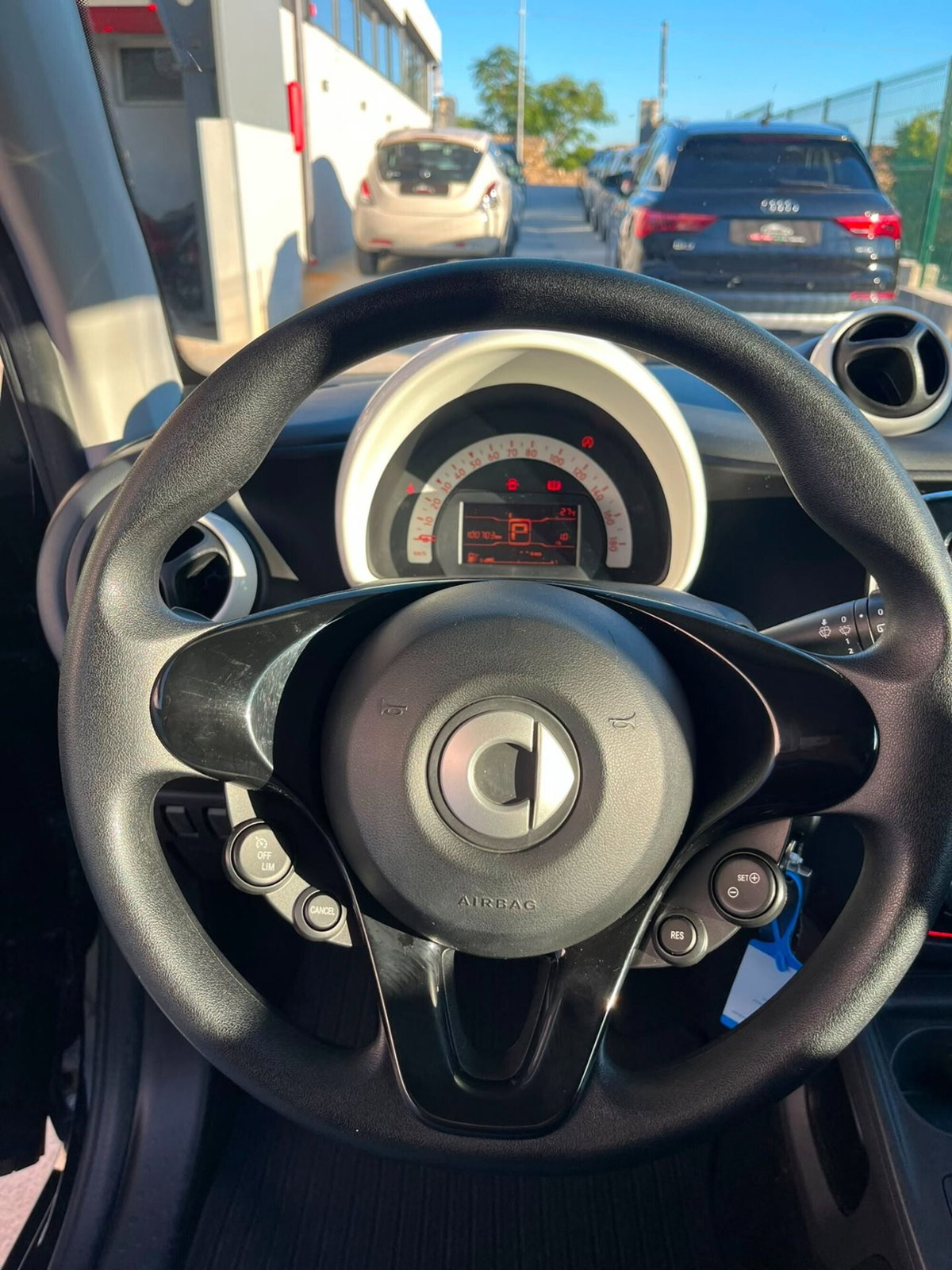 smart Fortwo 70 1.0 twinamic Youngster (8)