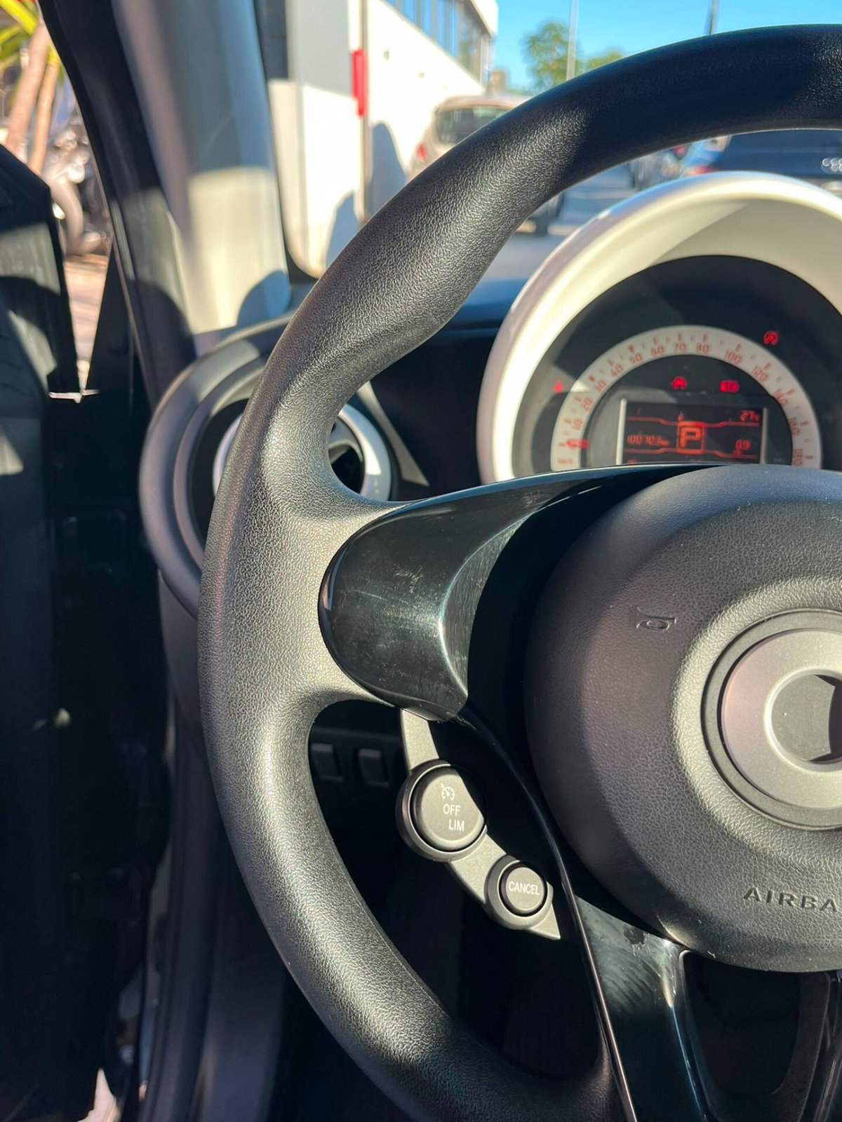 smart Fortwo 70 1.0 twinamic Youngster (9)