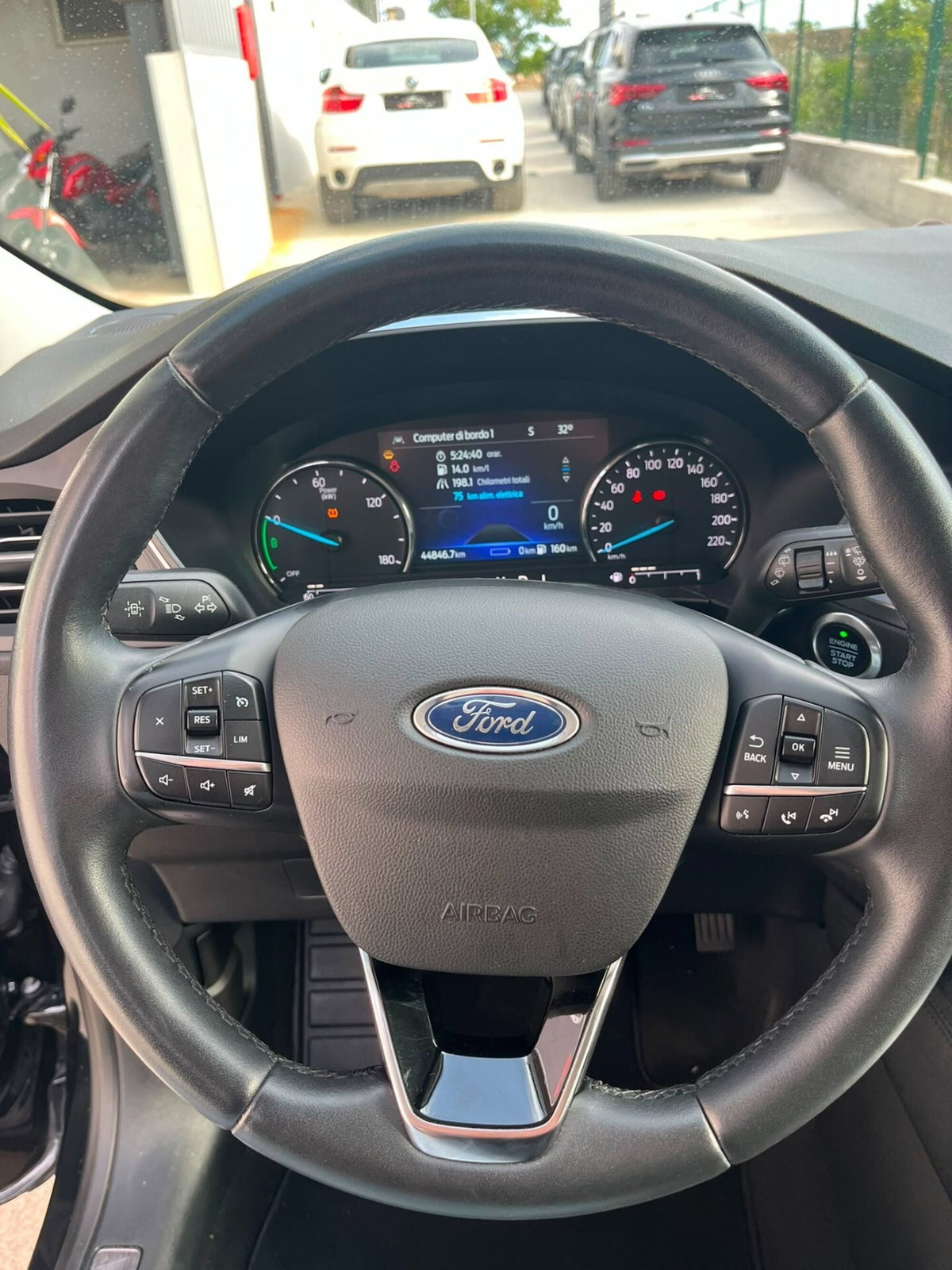 Ford Kuga 2.5 Plug In Hybrid 225 CV CVT 2WD Titanium (10)