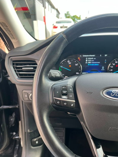 Ford Kuga 2.5 Plug In Hybrid 225 CV CVT 2WD Titanium (11)