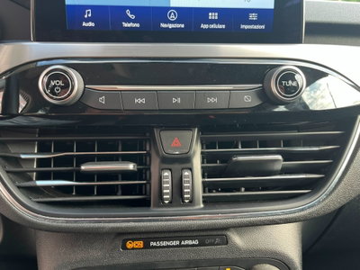 Ford Kuga 2.5 Plug In Hybrid 225 CV CVT 2WD Titanium (18)