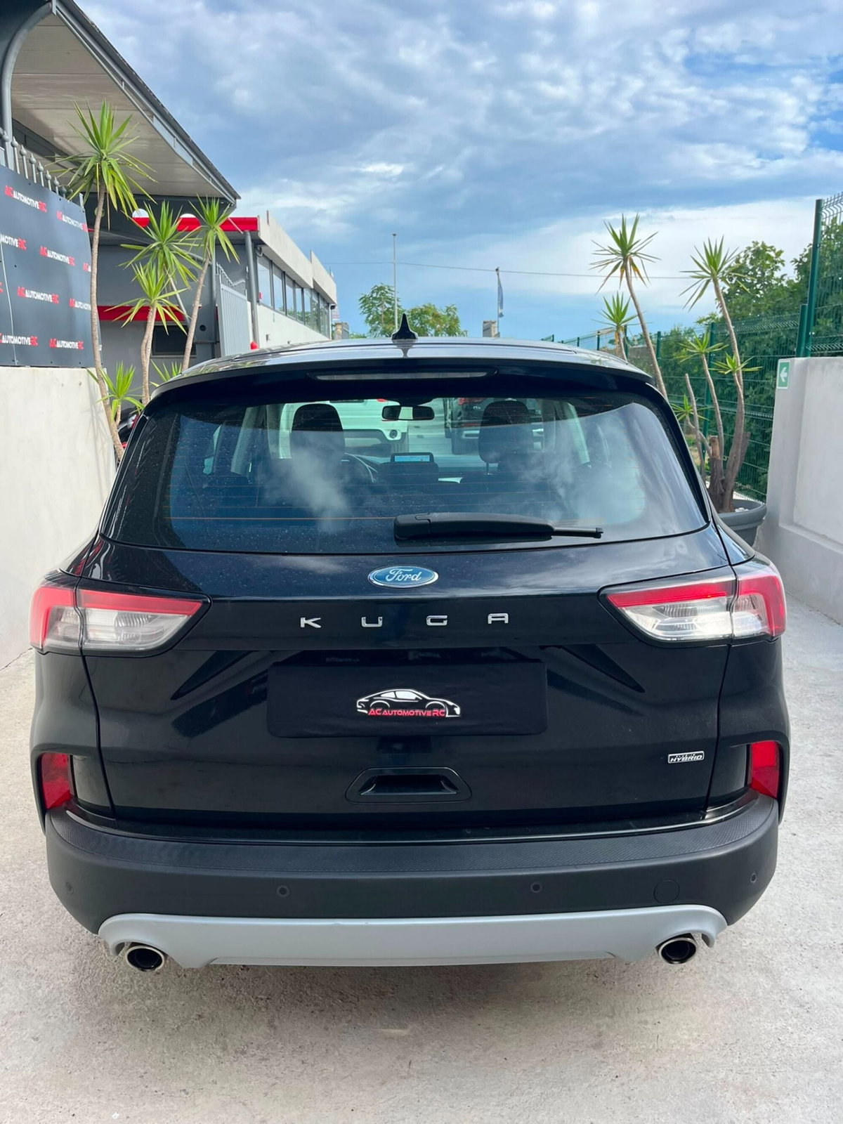 Ford Kuga 2.5 Plug In Hybrid 225 CV CVT 2WD Titanium (5)