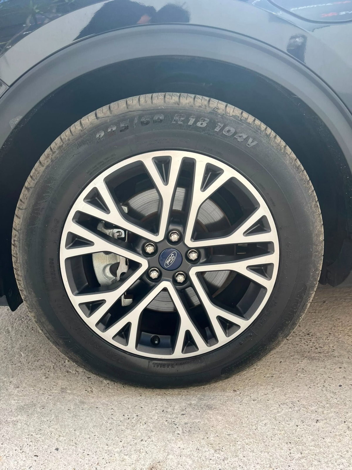 Ford Kuga 2.5 Plug In Hybrid 225 CV CVT 2WD Titanium (8)
