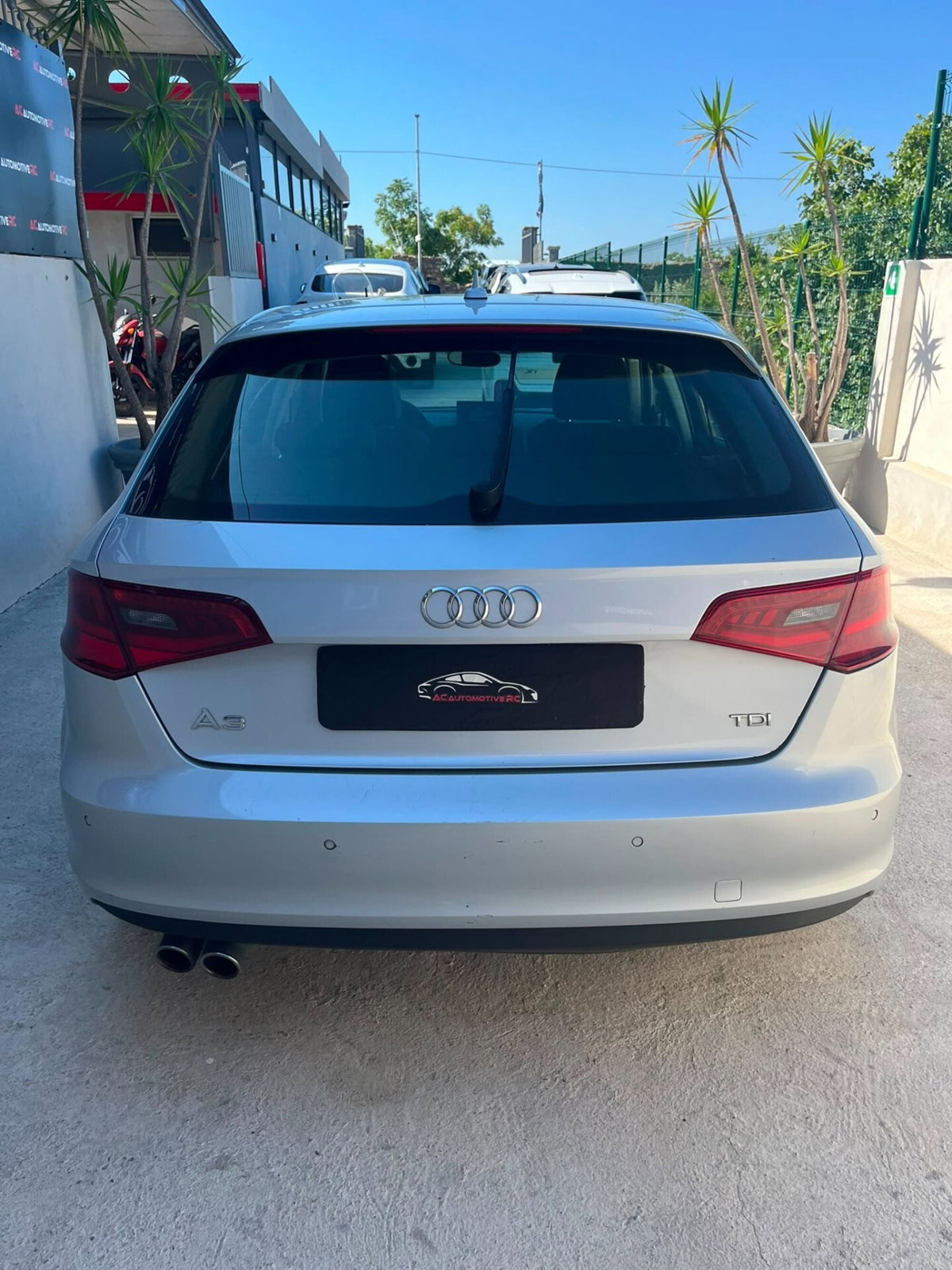 Audi A3 Sportback 2.0 TDI S tronic Attraction (5)