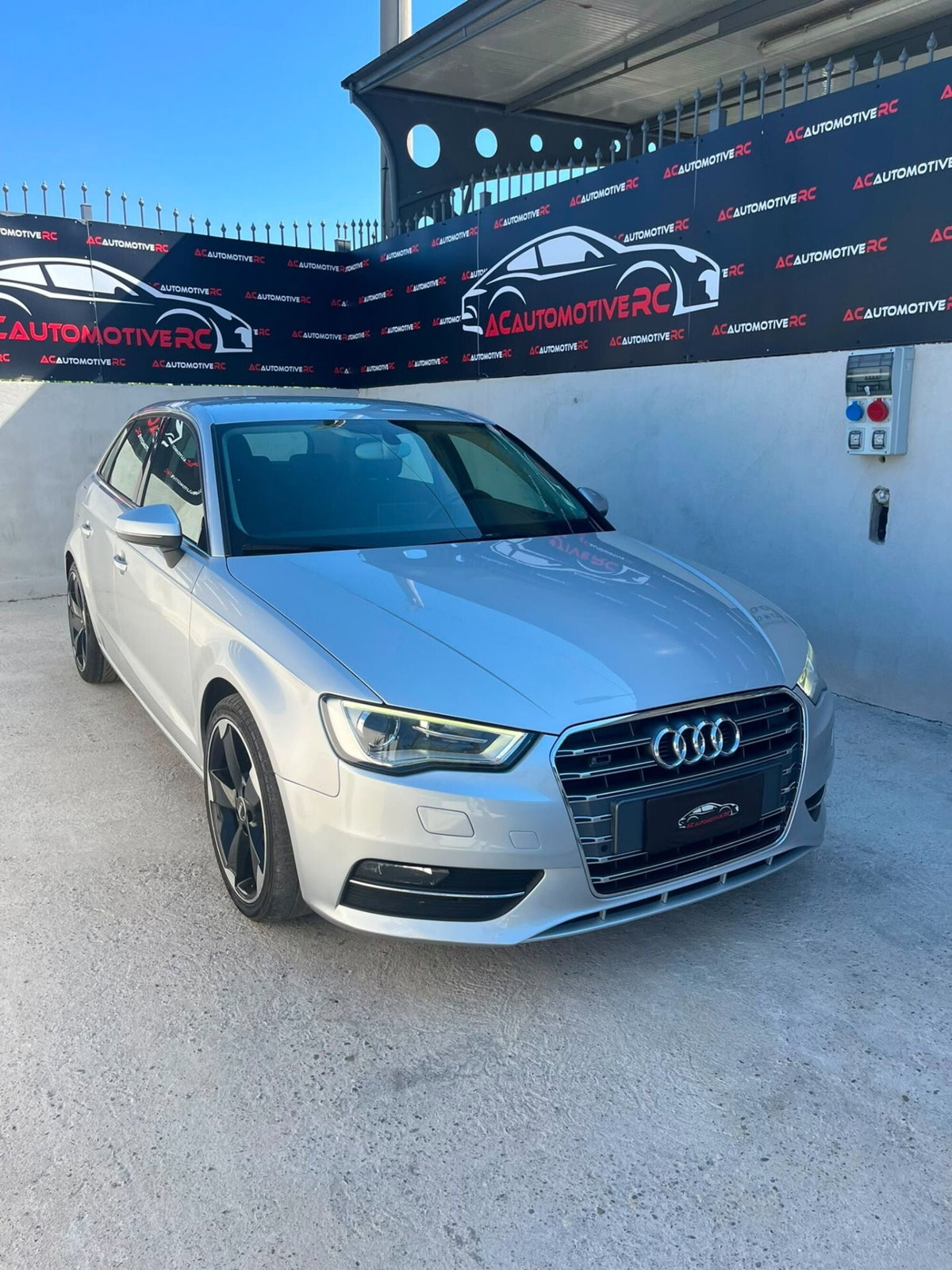 Audi A3 Sportback 2.0 TDI S tronic Attraction (7)