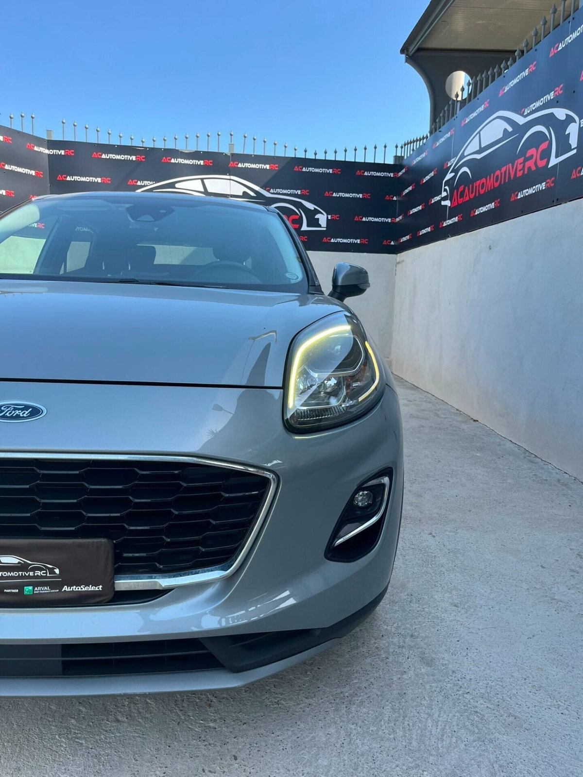 Ford Puma 1.0 EcoBoost Hybrid 125 CV S&S aut. Titanium Design (2)