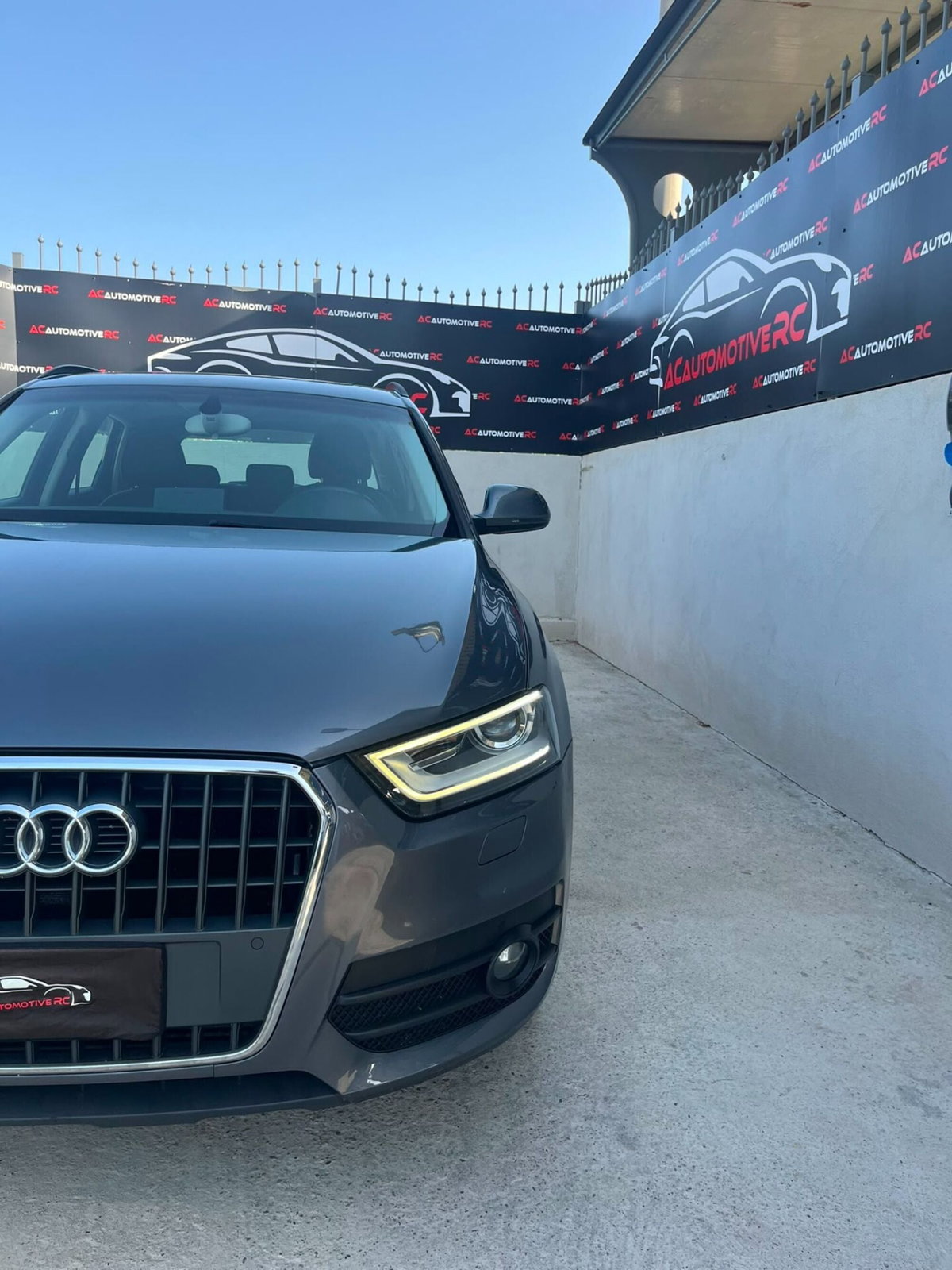Audi Q3 2.0 TDI quattro S tronic S Line Edition (2)