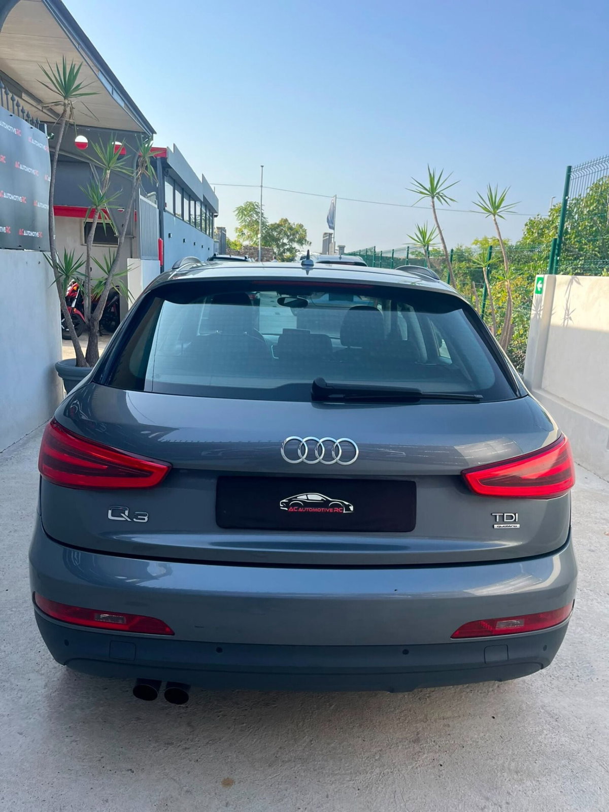Audi Q3 2.0 TDI quattro S tronic S Line Edition (5)